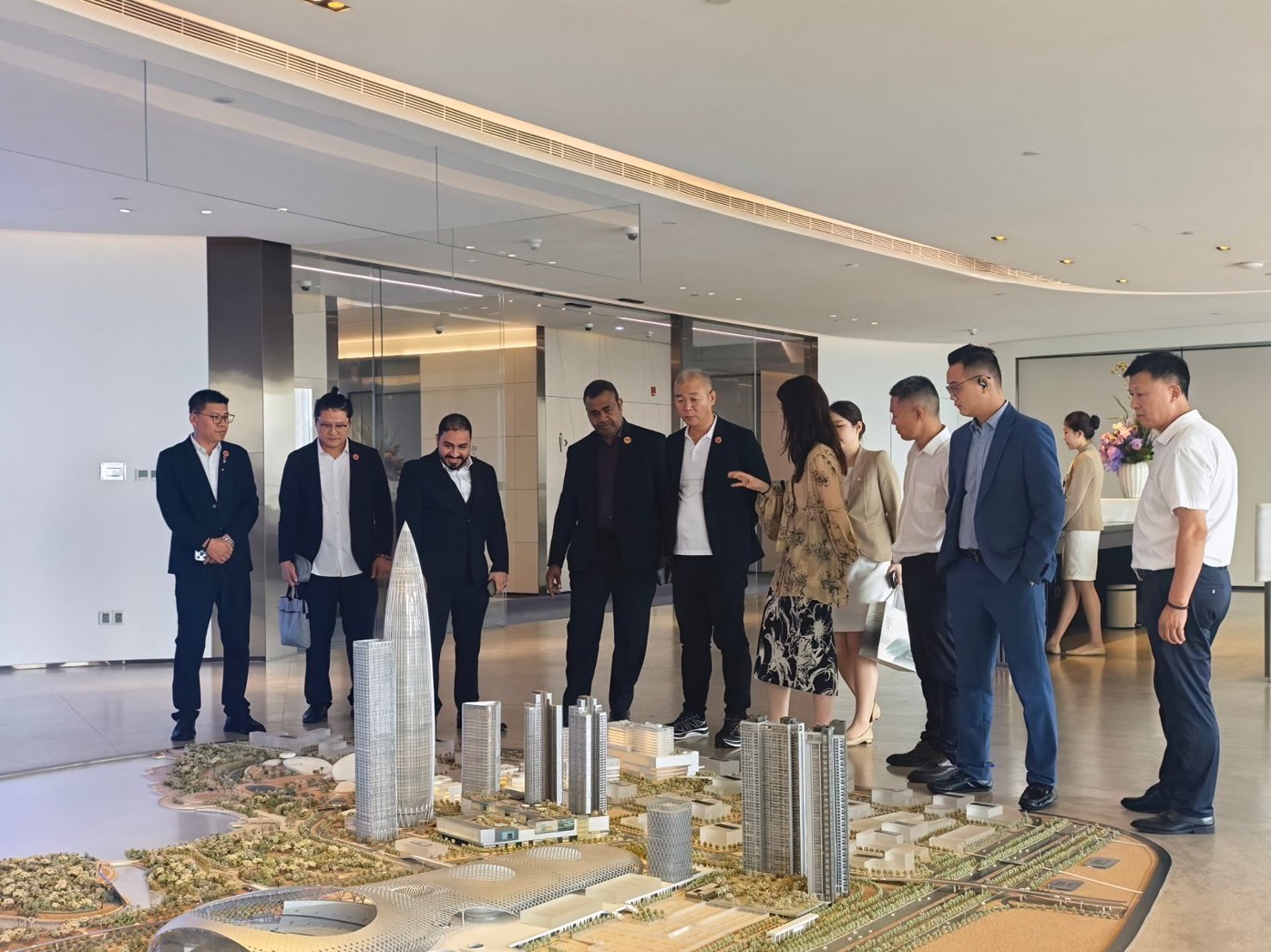 深圳站实地走访城市产业空间